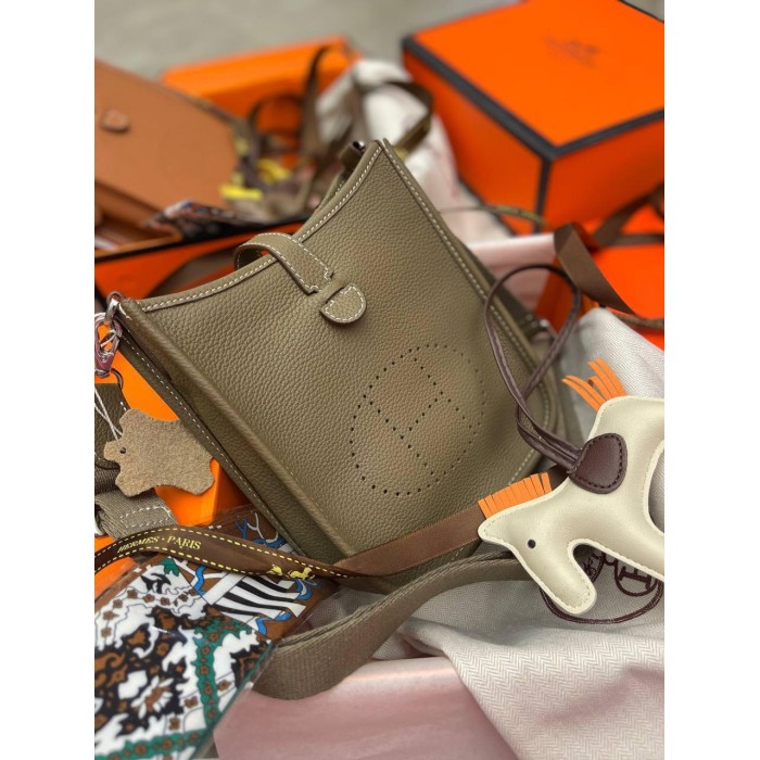 Сумка жіноча міні натуральна шкіра Капучино