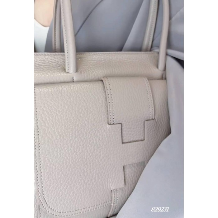 Сумка жіноча Polina на змійці натуральна шкіра колір: Беж