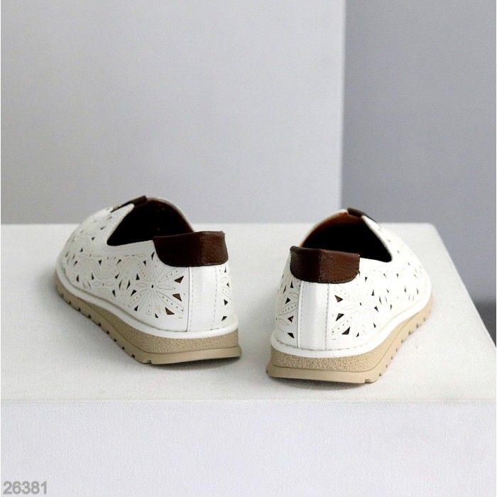 Балетки жіночі натуральна шкіра білі на 35.5,36,37,39,41р