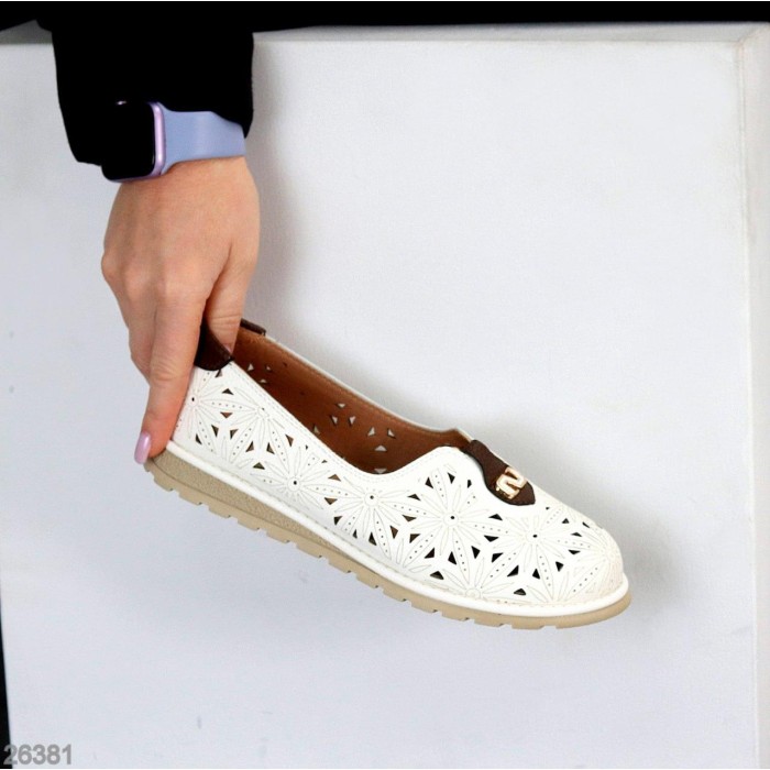 Балетки жіночі натуральна шкіра білі на 35.5,36,37,39,41р