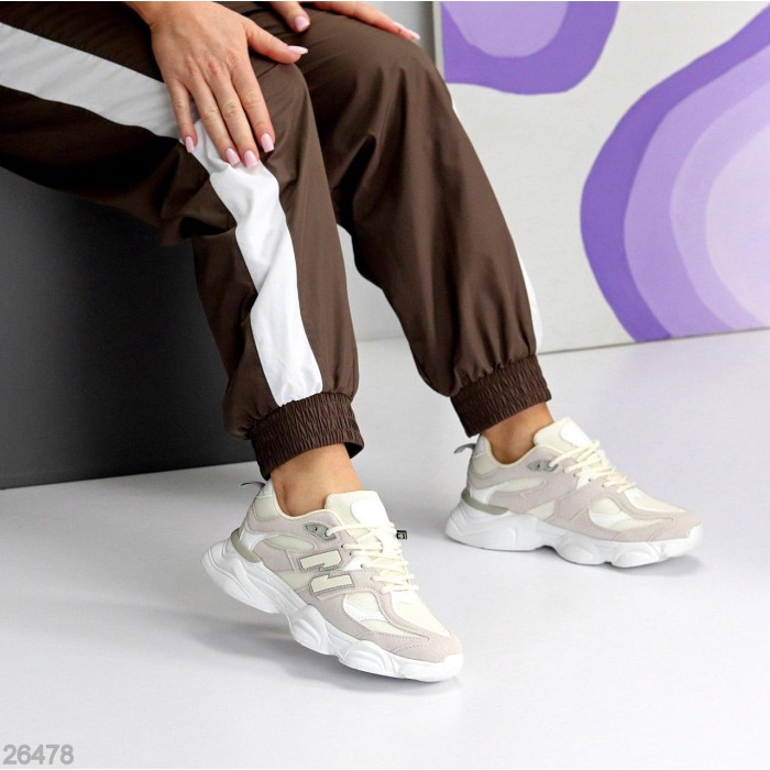 Кросівки жіночі натуральна замша колір беж на 35.5,37,39р