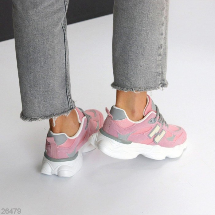 Кросівки жіночі натуральна замша колір-рожевий на 35.5,36,39,41р