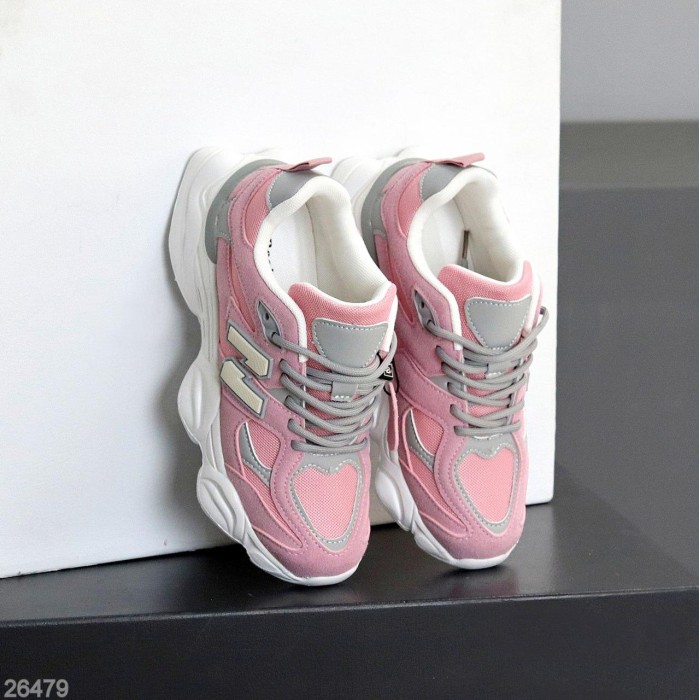 Кросівки жіночі натуральна замша колір-рожевий на 35.5,36,39,41р