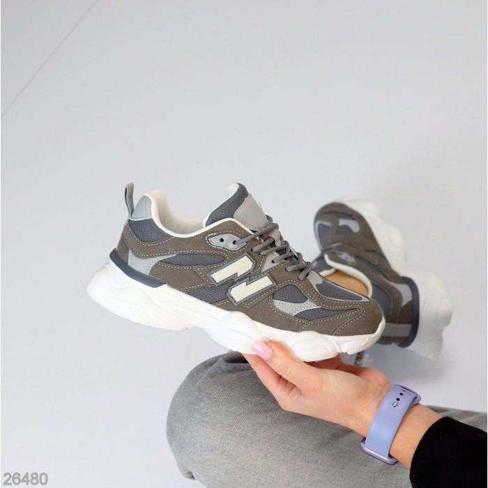 Кросівки жіночі натуральна замша сірі на 35.5,36,39р