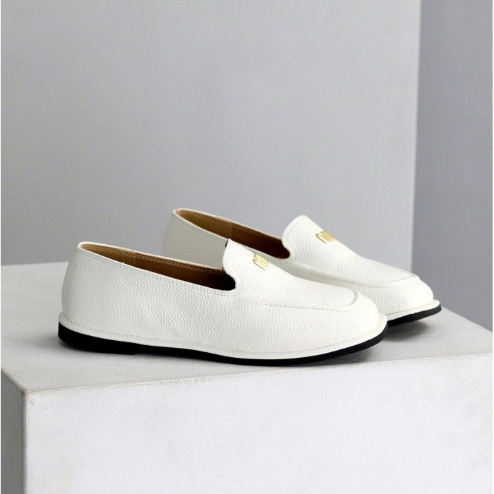 Мокасини жіночі еко-шкіра білі на 35.5,36,37,38,40р