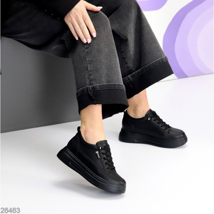 Кроссовки женские натуральная кожа черные на 35.5,36,37,39р.