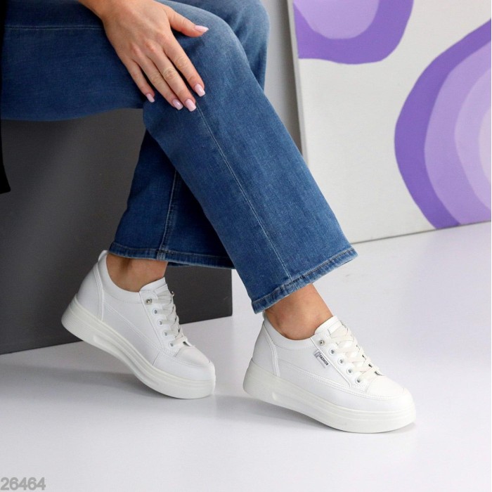 Кроссовки женские натуральная-кожа цвет-белый на 35.5,36,37,38,39р.