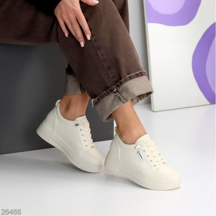 Кросівки жіночі натуральна шкіра колір беж на 35,35.5,36,37,38,39р