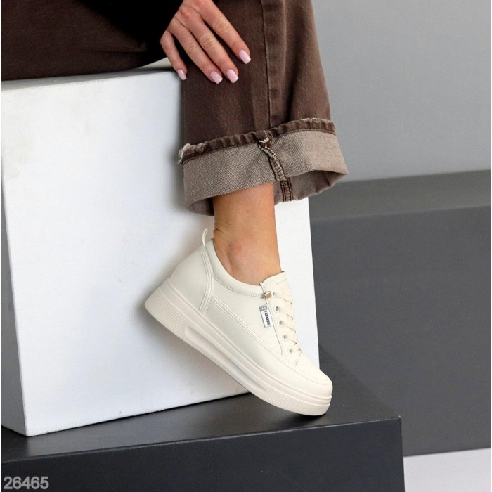 Кросівки жіночі натуральна шкіра колір беж на 35,35.5,36,37,38,39р