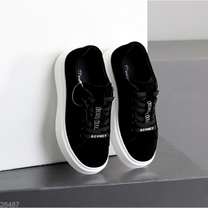 Кросівки жіночі натуральна замша чорні 37,38,39р