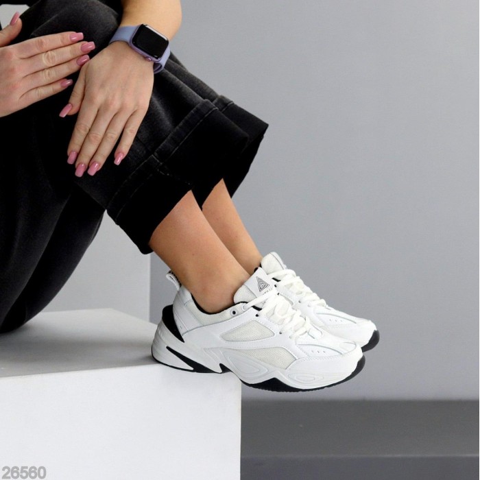 Кросівки жіночі натуральна шкіра білі 36,37,39.40р