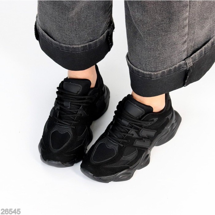 Кросівки жіночі натуральна замша чорні на 35.5,36,37,39,41р