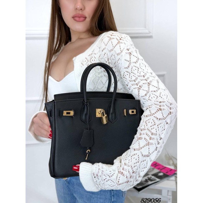 Сумка жіноча замочок з натуральної шкіри Пудра