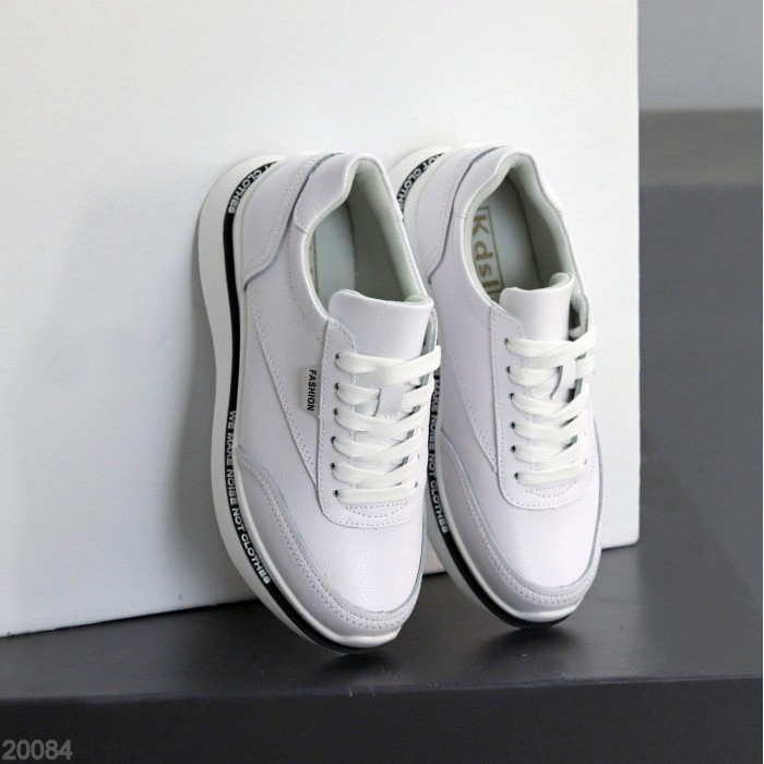 Кросівки жіночі натуральна шкіра білі 36,37,38,39,41р.