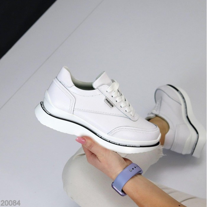 Кросівки жіночі натуральна шкіра білі 36,37,38,39,41р.