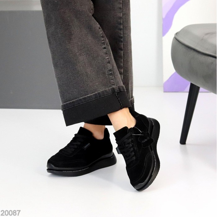 Кросівки жіночі натуральна замша чорні 36,37,38,39,41р