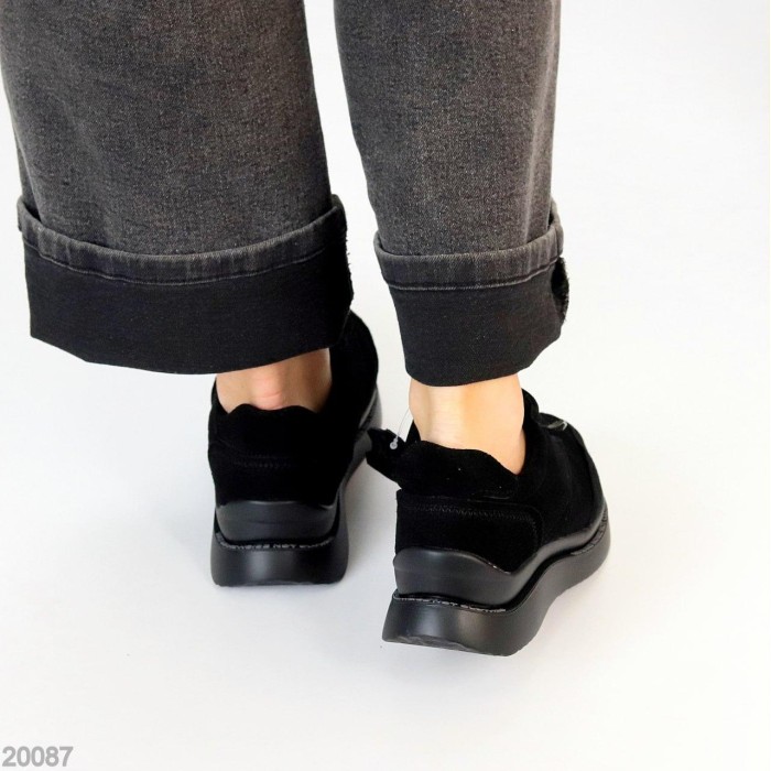 Кросівки жіночі натуральна замша чорні 36,37,38,39,41р