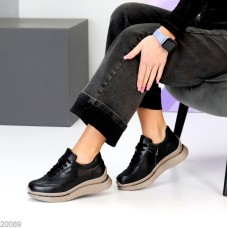 Кросівки жіночі натуральна шкіра чорні 36,39р