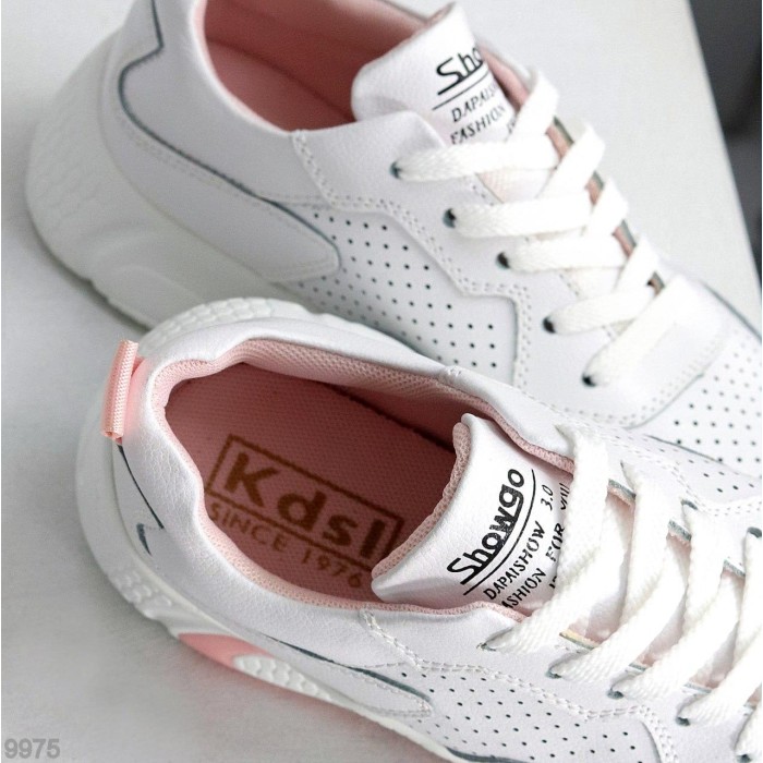 Кросівки жіночі натуральна шкіра білі на 35,36,37,38,39,40р.