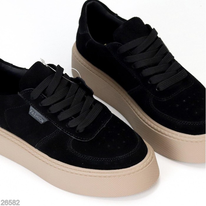 Кеди жіночі натуральна замша чорні 36,38,39,40,41р