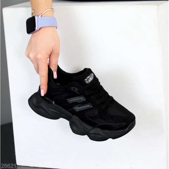 Кросівки жіночі екозамша/текстиль колір чорний на 35,36,37,39р.