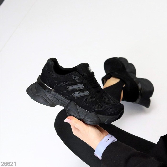 Кросівки жіночі екозамша/текстиль колір чорний на 35,36,37,39р.