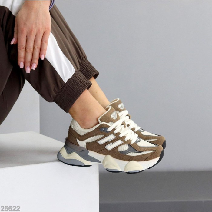 КросІвки жіночі еко-шкіра/еко-замша колір-беж на 35.5,36,37,39р.