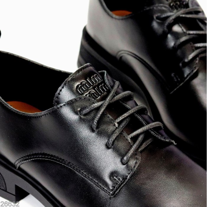 Туфлі жіночі еко-шкіра чорні 36,37,38,39р