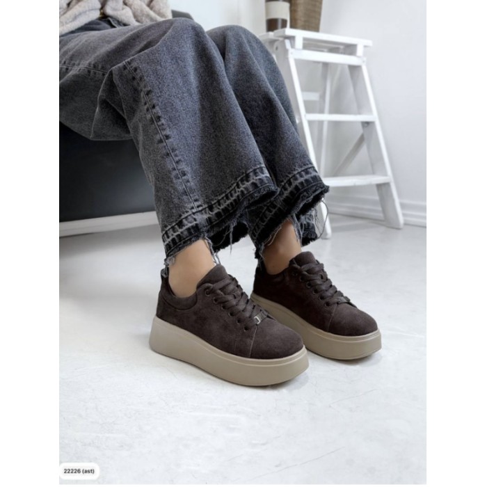 Кросівки жіночі натуральна замша колір: шоколад 36,38,39р