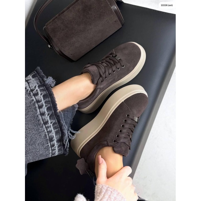 Кросівки жіночі натуральна замша колір: шоколад 36,38,39р