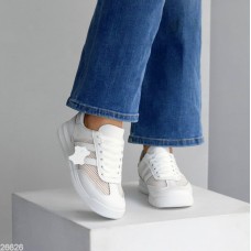 Кеди жіночі натуральна шкіра білі на 35.5,36,37,39,40,41р