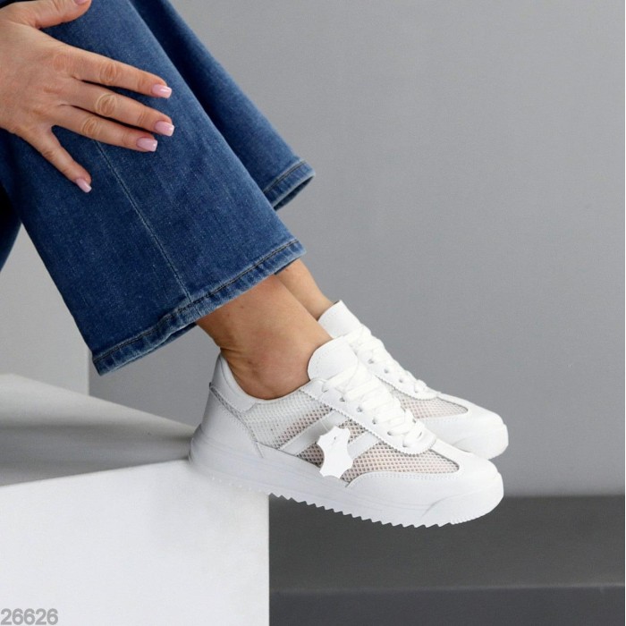 Кеди жіночі натуральна шкіра білі на 35.5,36,37,39,40,41р