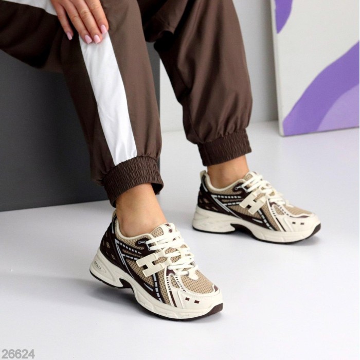 Кроссовки женские натуральная кожа цвет беж на 35.5,36,37,39р