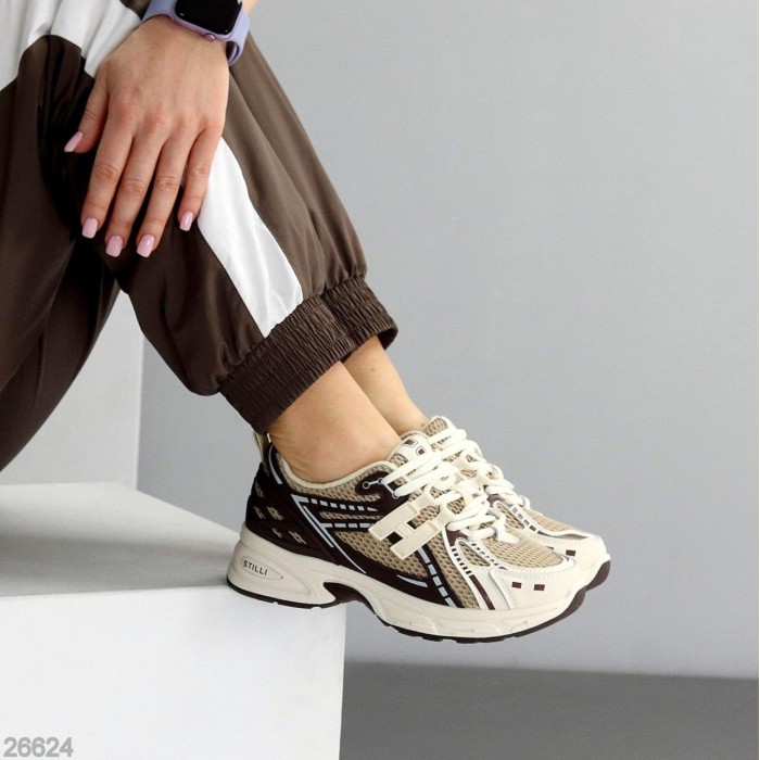 Кроссовки женские натуральная кожа цвет беж на 35.5,36,37,39р