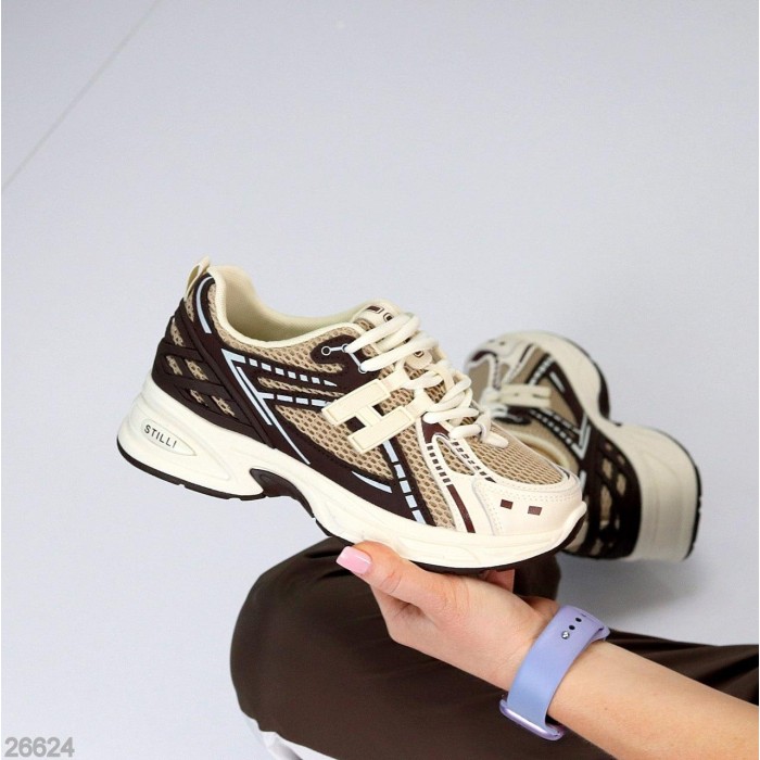 Кроссовки женские натуральная кожа цвет беж на 35.5,36,37,39р