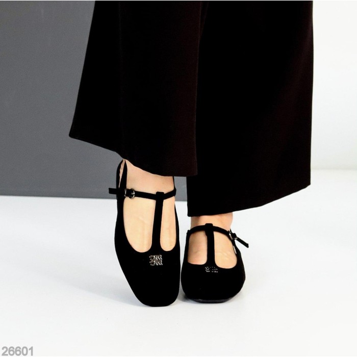 Туфли жіночі екозамша колір чорний на 35.5,36,37,38,39р