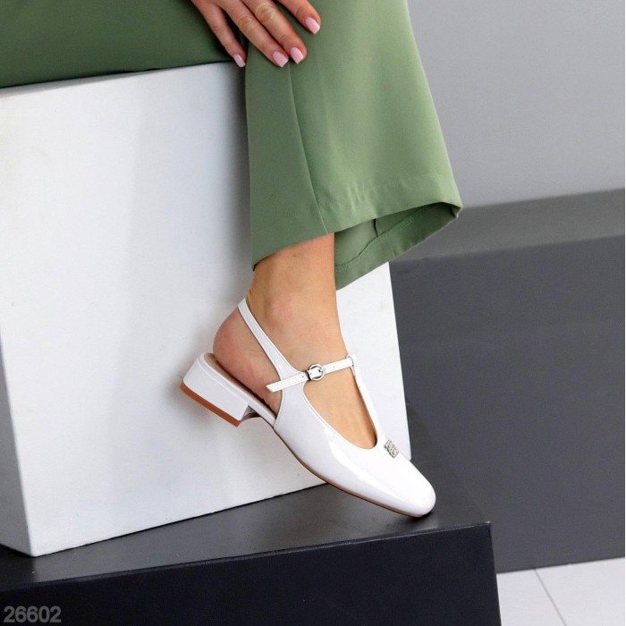 Туфлі жіночі еко-шкіра білі на 35.5,36,37,38,39р