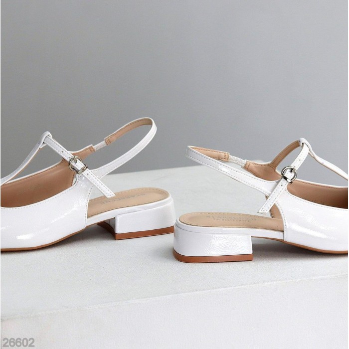 Туфлі жіночі еко-шкіра білі на 35.5,36,37,38,39р