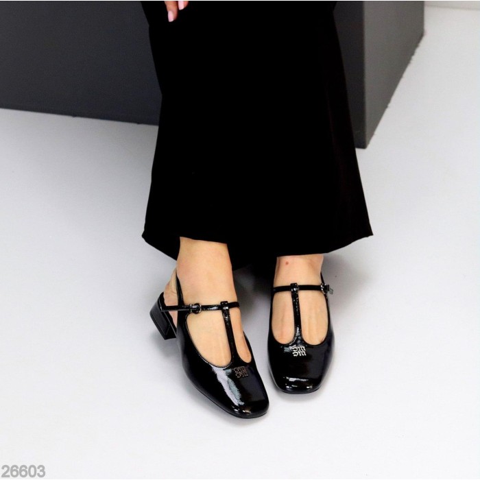 Туфлі жіночі еко-шкіра чорні на 35.5,36,37,38,39р