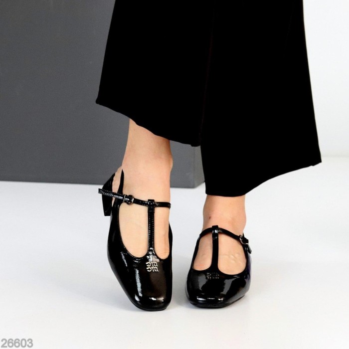 Туфлі жіночі еко-шкіра чорні на 35.5,36,37,38,39р